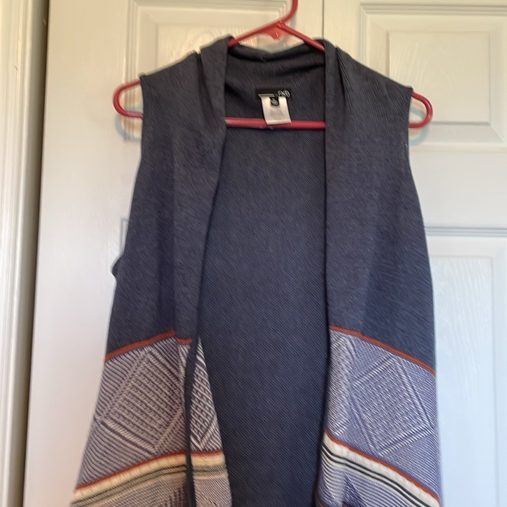Women’s M RXB open front sleeveless cardigan knit fringe poncho style dusty blue